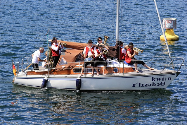 人们铭记在 人们铭记在