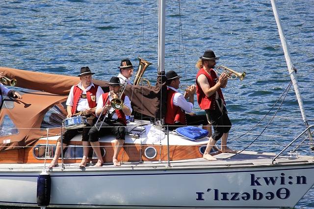 名变化无常 名变化无常